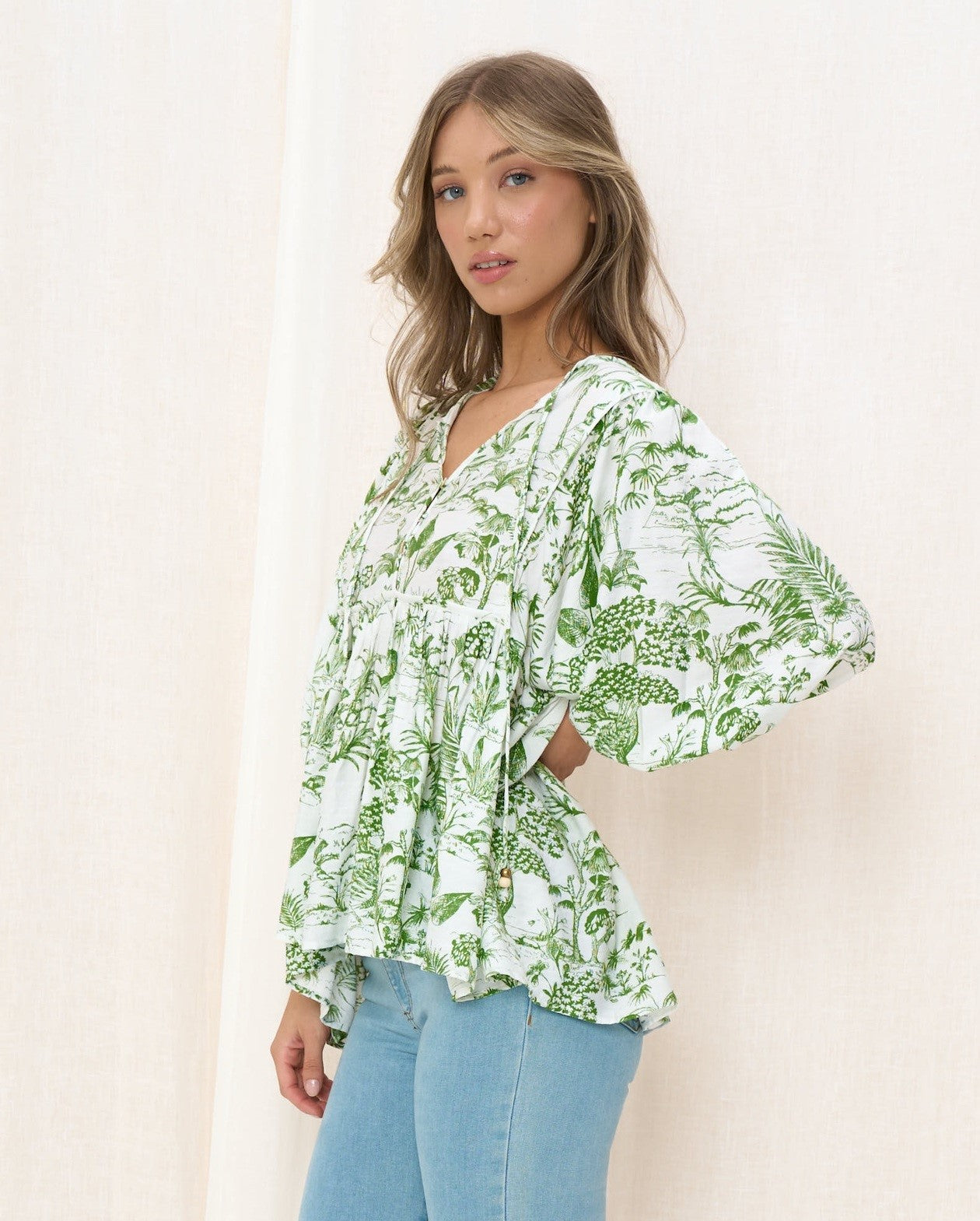 Balloon Sleeve Top