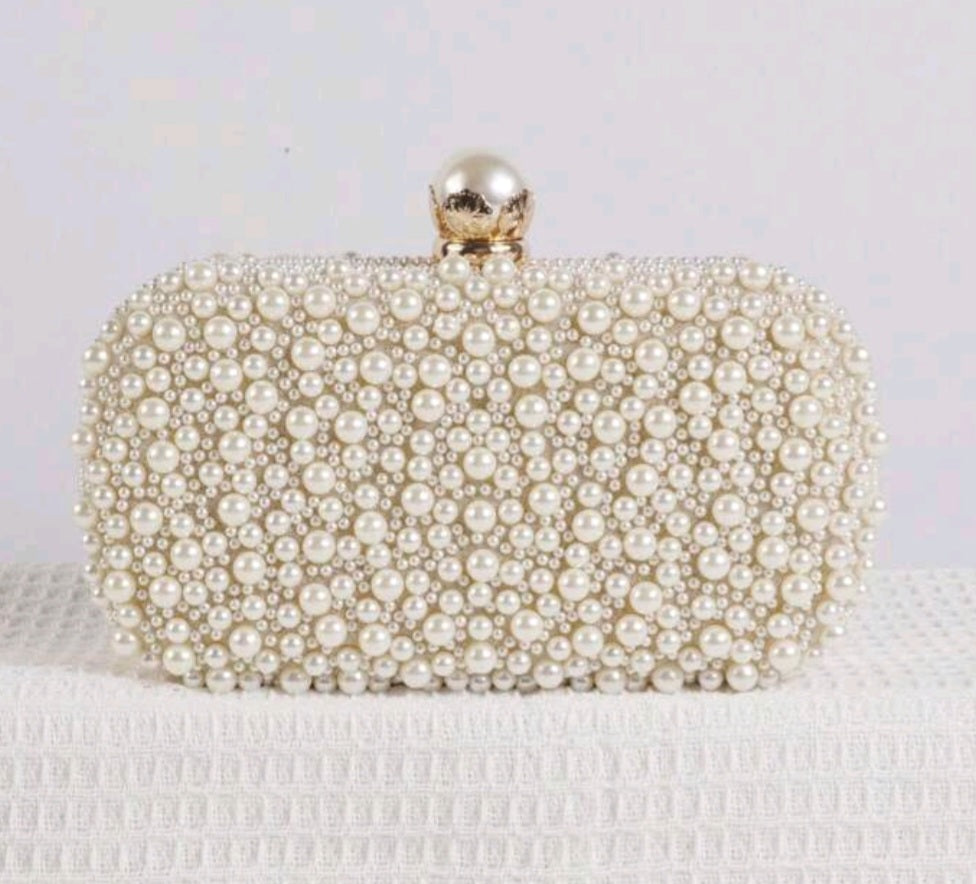 Pearl Clutch