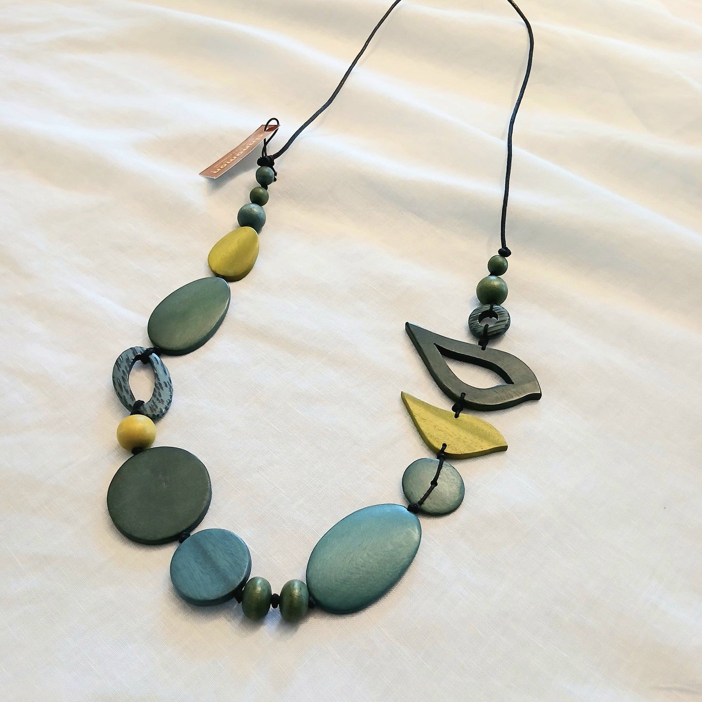 2 Birds Together on Oval Beads BURNT ORANGE