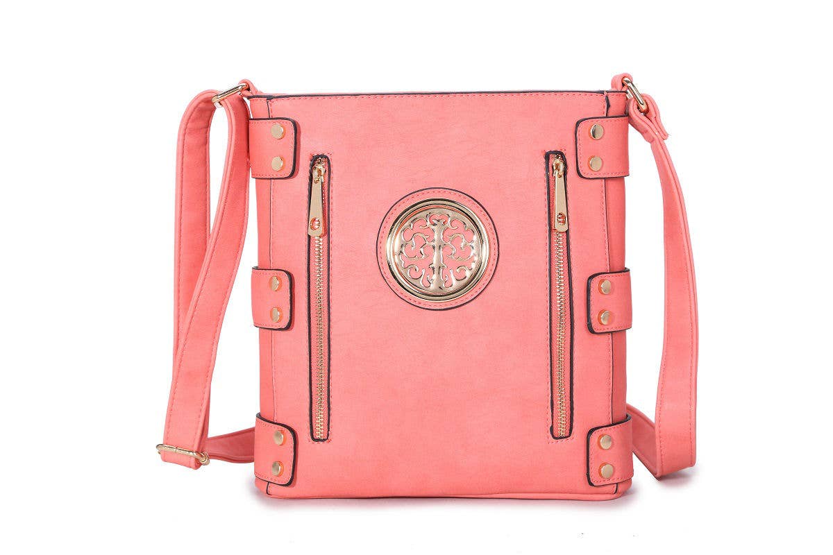 Cross body bag with top zip closure: Fuchsia