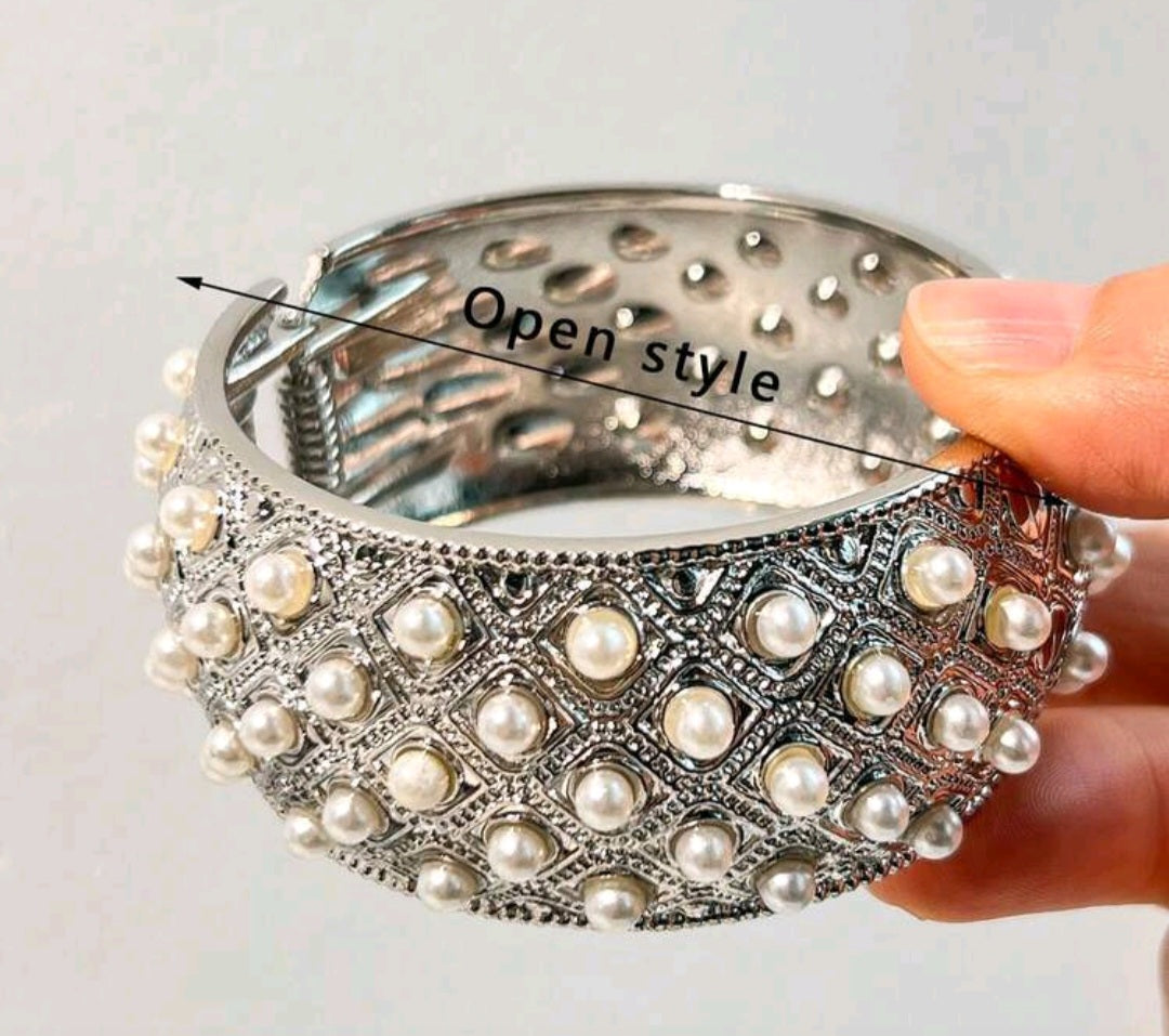 Silver Pear Bangle