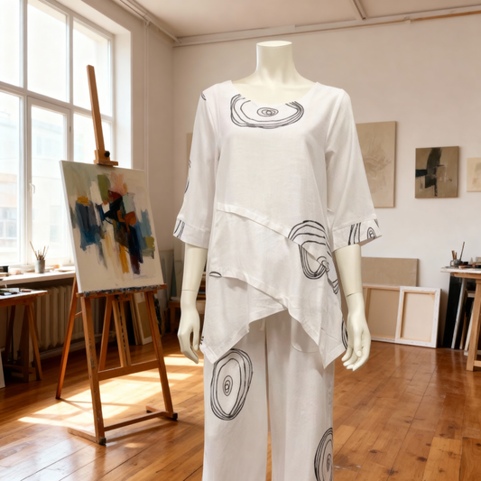 Ruby Rain White & Black Linen Blend Top