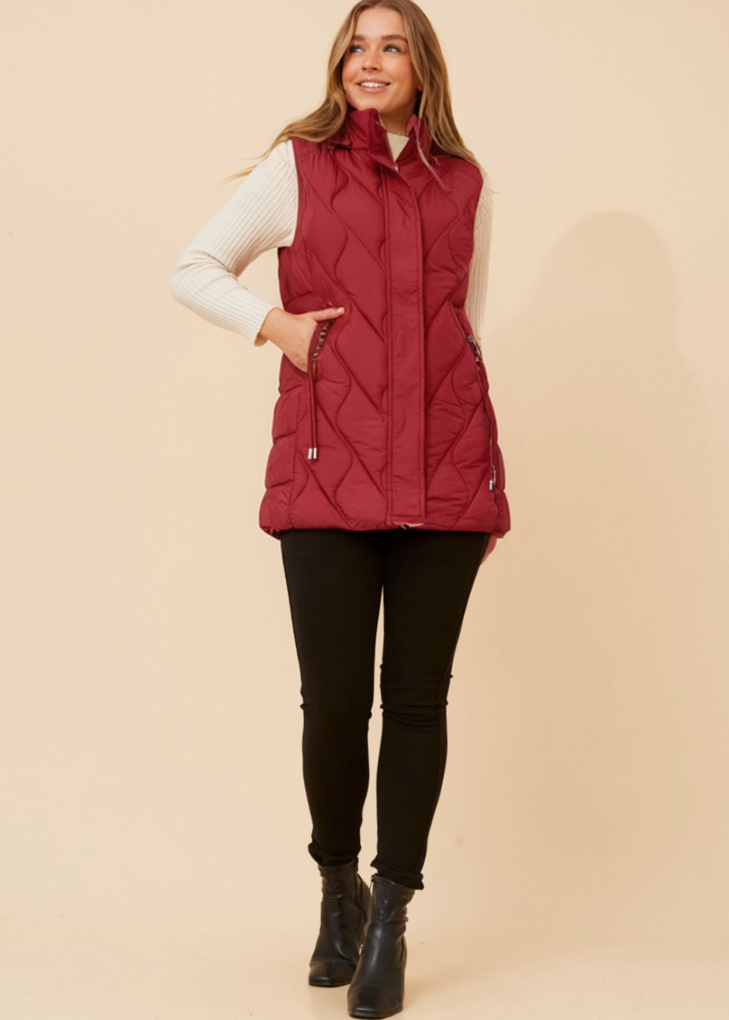 Puffer Vest Red Dahlia